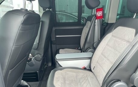 Volkswagen Multivan T6 рестайлинг, 2022 год, 8 394 000 рублей, 19 фотография