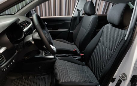 KIA Rio IV, 2018 год, 1 390 000 рублей, 7 фотография
