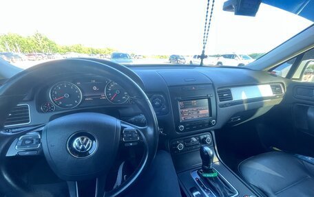 Volkswagen Touareg III, 2012 год, 2 050 000 рублей, 5 фотография