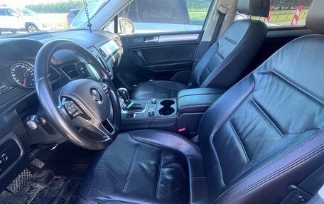 Volkswagen Touareg III, 2012 год, 2 050 000 рублей, 7 фотография