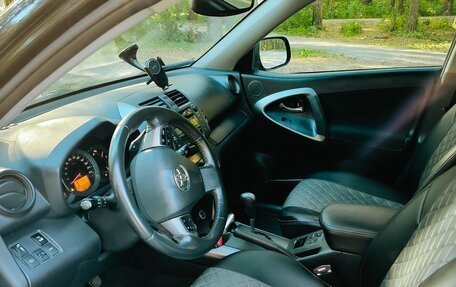 Toyota RAV4, 2011 год, 1 070 000 рублей, 6 фотография