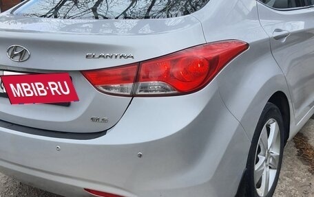 Hyundai Elantra V, 2011 год, 670 000 рублей, 4 фотография