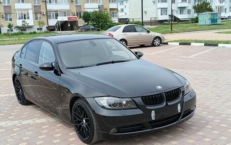 BMW 3 серия, 2006 год, 850 000 рублей, 2 фотография