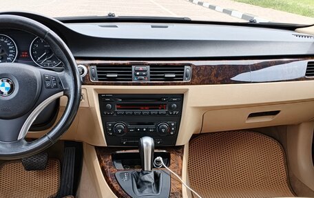 BMW 3 серия, 2006 год, 850 000 рублей, 20 фотография