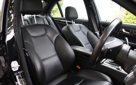 Mercedes-Benz C-Класс, 2015 год, 1 090 000 рублей, 21 фотография
