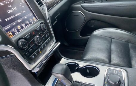 Jeep Grand Cherokee, 2018 год, 3 790 000 рублей, 5 фотография