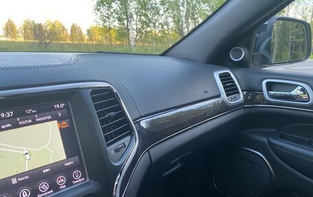 Jeep Grand Cherokee, 2018 год, 3 790 000 рублей, 25 фотография