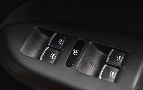 Volkswagen Touran III, 2013 год, 1 499 000 рублей, 14 фотография