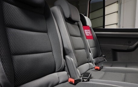 Volkswagen Touran III, 2013 год, 1 499 000 рублей, 16 фотография