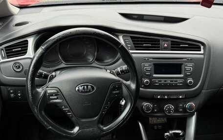 KIA cee'd III, 2016 год, 1 299 000 рублей, 24 фотография