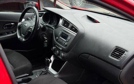 KIA cee'd III, 2016 год, 1 299 000 рублей, 27 фотография
