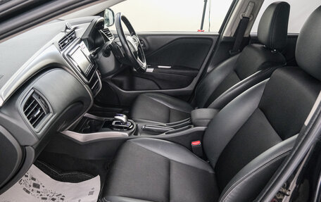 Honda Grace I, 2015 год, 1 089 000 рублей, 13 фотография