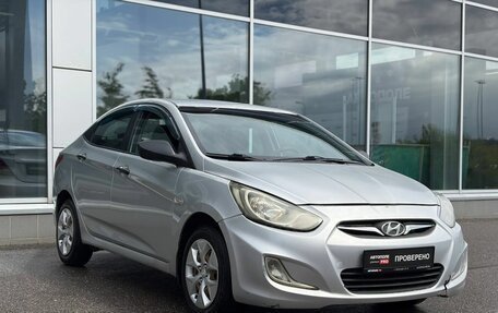 Hyundai Solaris II рестайлинг, 2013 год, 535 000 рублей, 2 фотография