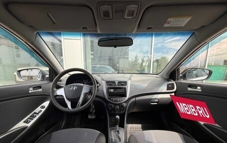 Hyundai Solaris II рестайлинг, 2013 год, 535 000 рублей, 17 фотография