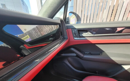Porsche Cayenne III, 2025 год, 21 000 000 рублей, 5 фотография