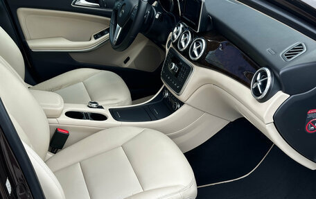 Mercedes-Benz GLA, 2014 год, 1 850 000 рублей, 15 фотография