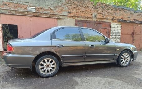 Hyundai Sonata IV рестайлинг, 2005 год, 330 000 рублей, 3 фотография