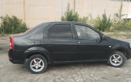 Renault Logan I, 2010 год, 275 000 рублей, 3 фотография