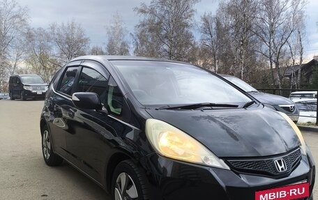 Honda Fit III, 2010 год, 720 000 рублей, 5 фотография
