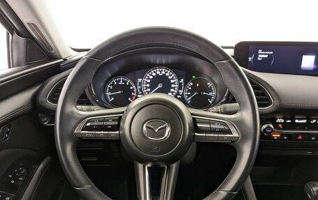 Mazda 3, 2019 год, 2 200 000 рублей, 21 фотография