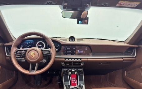 Porsche 911, 2025 год, 20 000 000 рублей, 7 фотография
