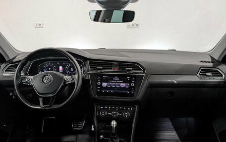 Volkswagen Tiguan II, 2020 год, 2 900 000 рублей, 14 фотография