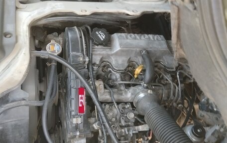Toyota Lite Ace IV, 1993 год, 220 000 рублей, 2 фотография