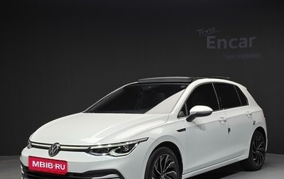 Volkswagen Golf VIII, 2022 год, 2 050 000 рублей, 1 фотография