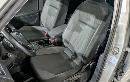 Volkswagen Tiguan II, 2019 год, 2 225 000 рублей, 3 фотография