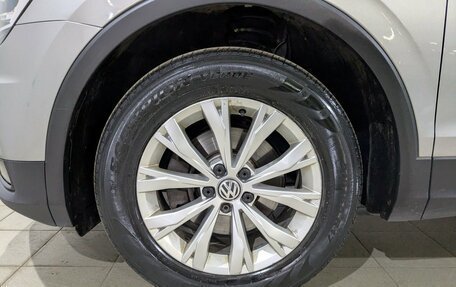 Volkswagen Tiguan II, 2019 год, 2 225 000 рублей, 6 фотография