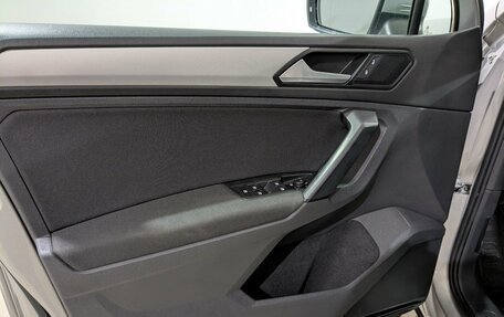 Volkswagen Tiguan II, 2019 год, 2 225 000 рублей, 20 фотография