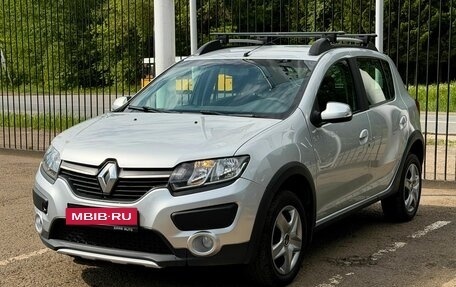 Renault Sandero II рестайлинг, 2016 год, 899 000 рублей, 3 фотография