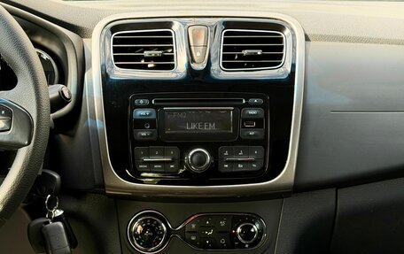 Renault Sandero II рестайлинг, 2016 год, 899 000 рублей, 22 фотография