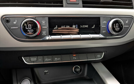 Audi A4, 2022 год, 3 790 000 рублей, 26 фотография