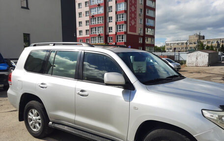 Toyota Land Cruiser 200, 2008 год, 2 600 000 рублей, 7 фотография