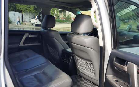Toyota Land Cruiser 200, 2008 год, 2 600 000 рублей, 14 фотография