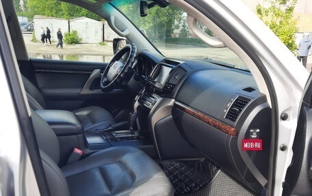 Toyota Land Cruiser 200, 2008 год, 2 600 000 рублей, 12 фотография