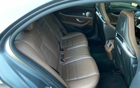 Mercedes-Benz E-Класс AMG, 2019 год, 6 500 000 рублей, 13 фотография