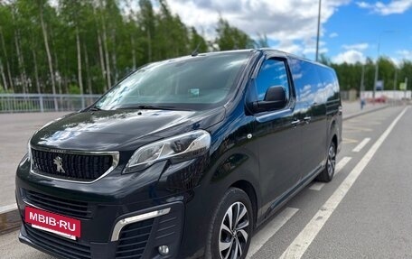 Peugeot Traveller I, 2022 год, 3 330 000 рублей, 2 фотография