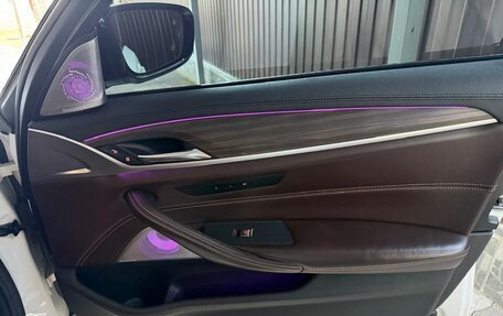 BMW 5 серия, 2019 год, 3 120 000 рублей, 12 фотография