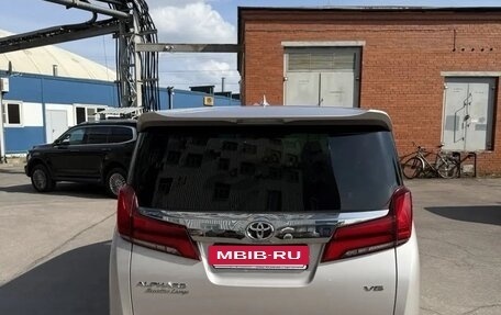 Toyota Alphard III, 2019 год, 4 500 000 рублей, 2 фотография