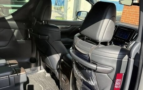 Toyota Alphard III, 2019 год, 4 500 000 рублей, 7 фотография