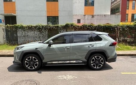 Toyota RAV4, 2026 год, 3 650 000 рублей, 4 фотография