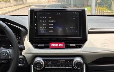 Toyota RAV4, 2026 год, 3 650 000 рублей, 11 фотография