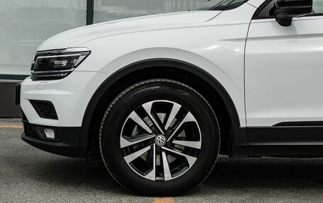 Volkswagen Tiguan II, 2020 год, 2 649 000 рублей, 9 фотография
