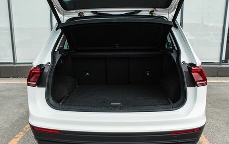 Volkswagen Tiguan II, 2020 год, 2 649 000 рублей, 21 фотография