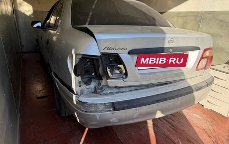 Nissan Almera, 2002 год, 200 000 рублей, 11 фотография