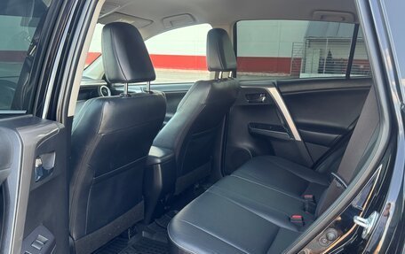 Toyota RAV4, 2017 год, 3 150 000 рублей, 15 фотография