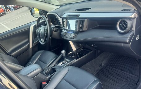 Toyota RAV4, 2017 год, 3 150 000 рублей, 17 фотография
