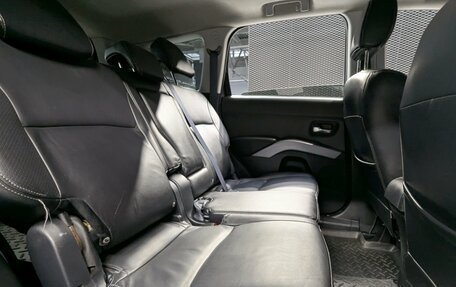 Mitsubishi Outlander III рестайлинг 3, 2008 год, 850 000 рублей, 32 фотография